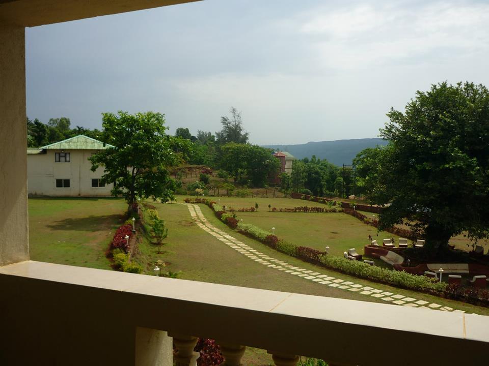 Presidency Highland Resort Koynanagar Exteriér fotografie